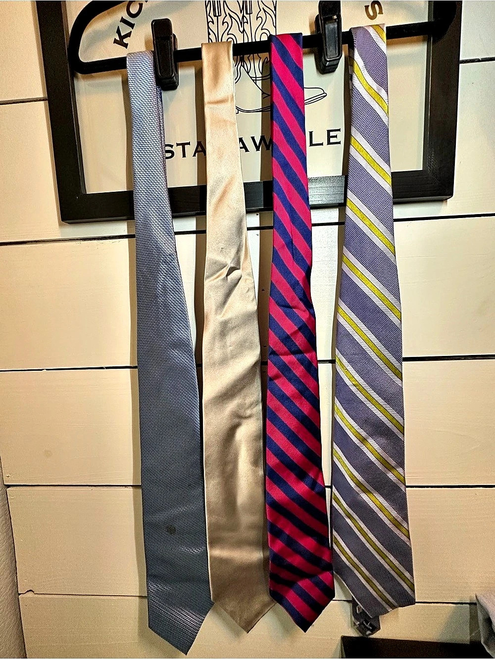 Men’s ties